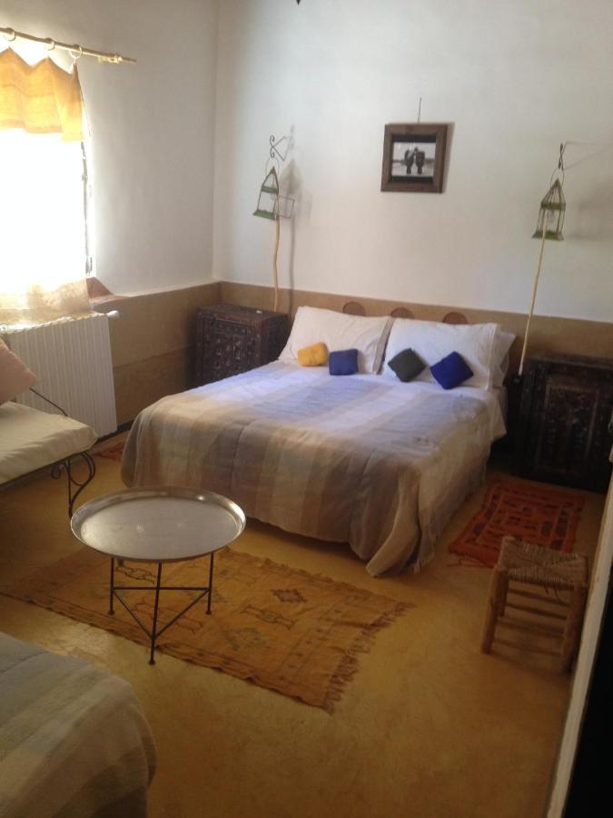 Riad Des Vieilles Charrues Boumalne Extérieur photo